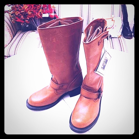 Leather Boots 6
